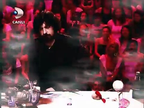 Disko Kralı - Okan Bayülgen Testere Özel Versiyon