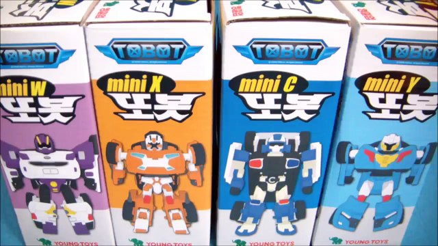 Ou robot mini-C W X Y et jouer avec l'évolution de la voiture de jouet Tobot mini voiture robot jouets