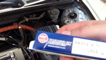 2003 Honda Civic spark plug change and air filter check