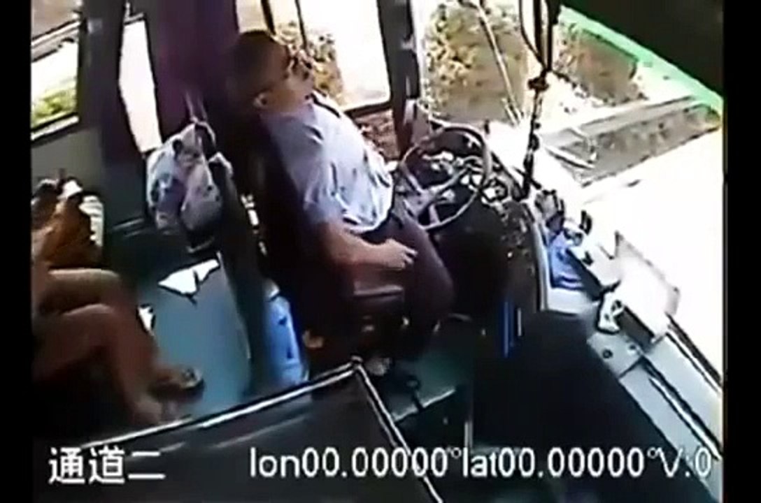Jack-in-the-iron part killed the bus driver