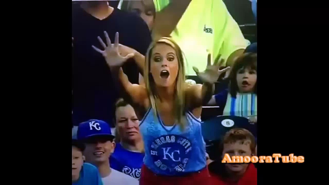 مواقف محرجة 2015 مواقف وطرائف مضحكة جدا جدا جدا - اضحك حتى البكاء