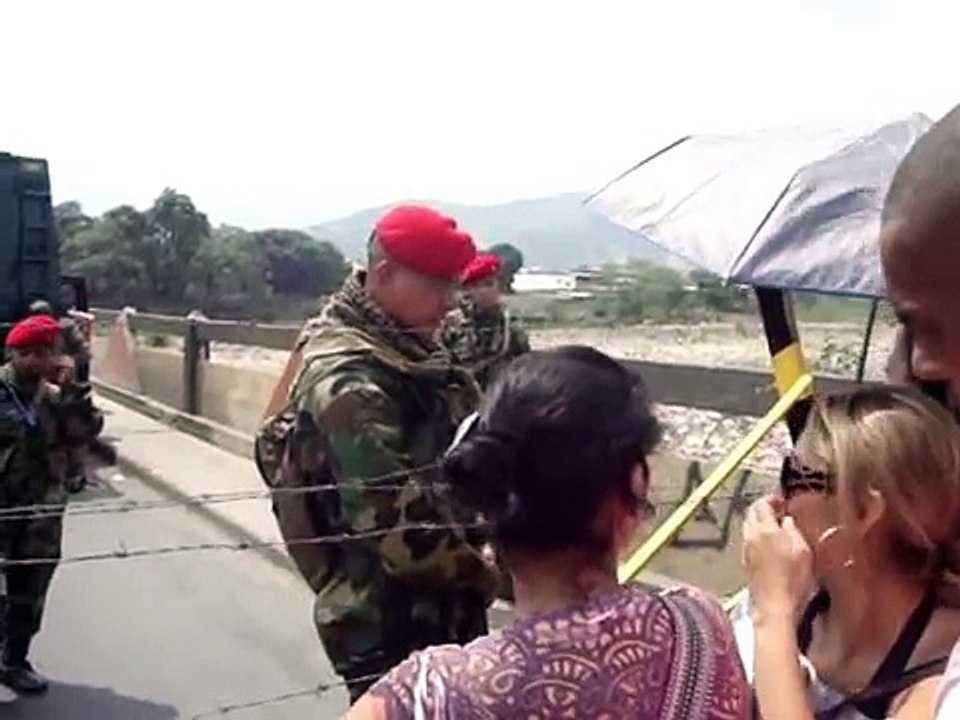 ASI SE VIVE HOY EL CIERRE DE LA FRONTERA EN SAN ANTONIO DEL TACHIRA