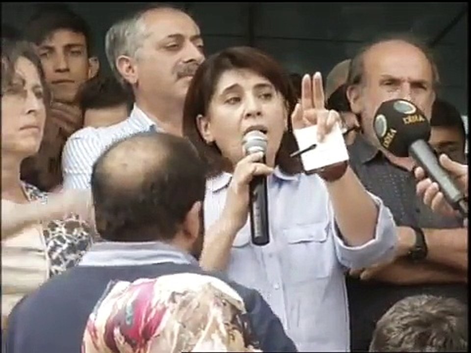 Leyla Zana'nın 10 Eylül 2015 günü İdil'de yaptığı konuşma