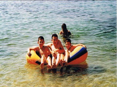 Vidéo de Remerciements 20 Ans Cédric - La Fête à Sainte Colombe + Voyage en Grande Bretagne.