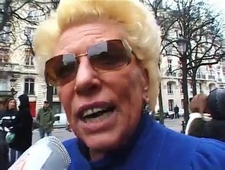 Une prostituée dénonce à la manif contre les lois Sarkozy