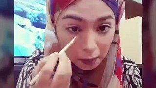 Ina buat tutorial makeup..