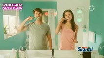 Signal Vertical Expert Diş Fırçası Reklamı