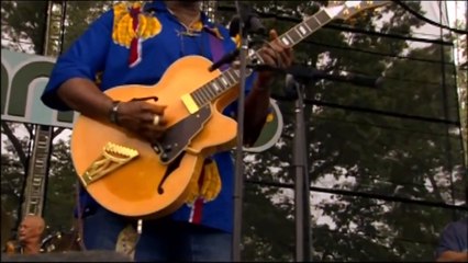 "Linda Lu" by Taj Mahal - Live from Bonnaroo