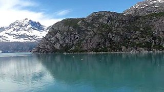 Alaska - Huge Glacier