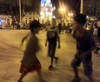 dos niños se pelearon en plaza de armas,iquitos