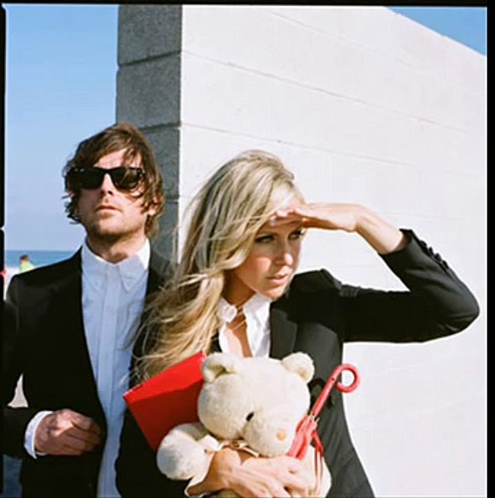 The Submarines - The Tide