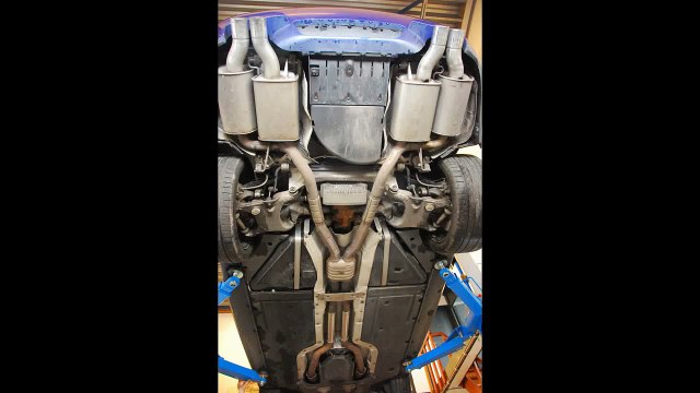 Bmw e60 M5 v10 secondary cat + muffler delete exhaust sound
