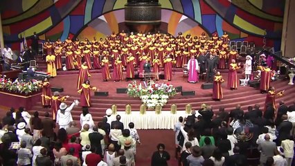 15 minutes of straight Praise West Angeles COGIC Style