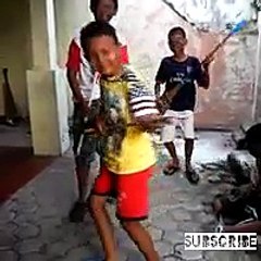 Parody lagu dear god versi anak2