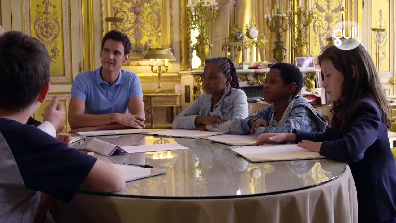 GULLI A L'ELYSEE - Des enfants rencontrent Hollande