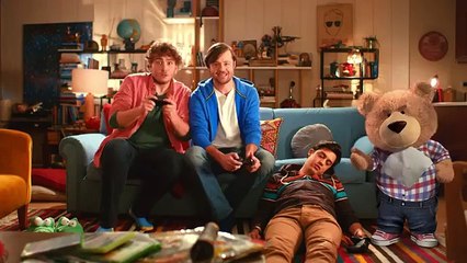 Ayı Domino s Pizza Daha Hızlı Ne Mutlu Edebilir Ki Şarkısı Reklamı