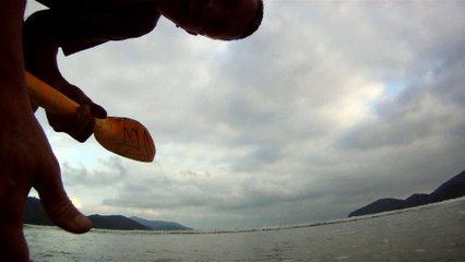 Mar, praia, navegando em mares com garrafas PET de 2 litros, a bordo do SUP, Caiaque, Ubatuba, SP, Brasil