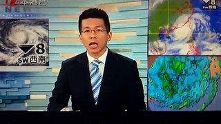 天兔強颱風吹襲香港下，驚濤拍岸，大樹倒塌，招牌搖搖欲墜 2013.9.23 Hong Kong  News