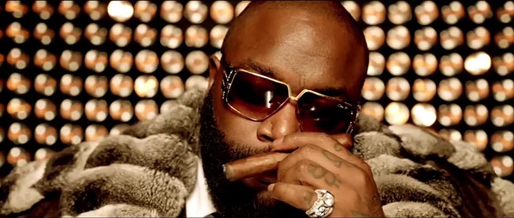 Mariah Carey - Triumphant (Get 'Em) ft. Rick Ross, Meek Mill