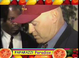 Recovering ROBERT URICH greets his fans in Hollywood - 1996