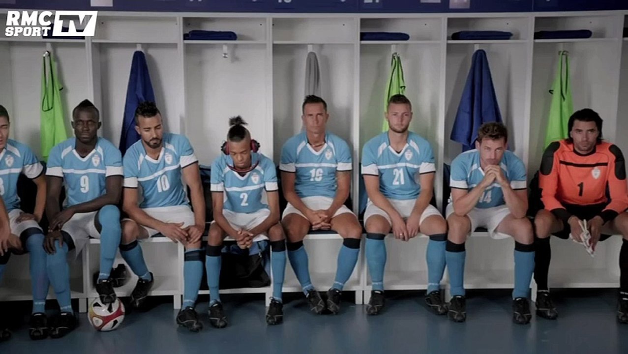 Carla Bruni-Sarkozy, coach de foot dans une publicité