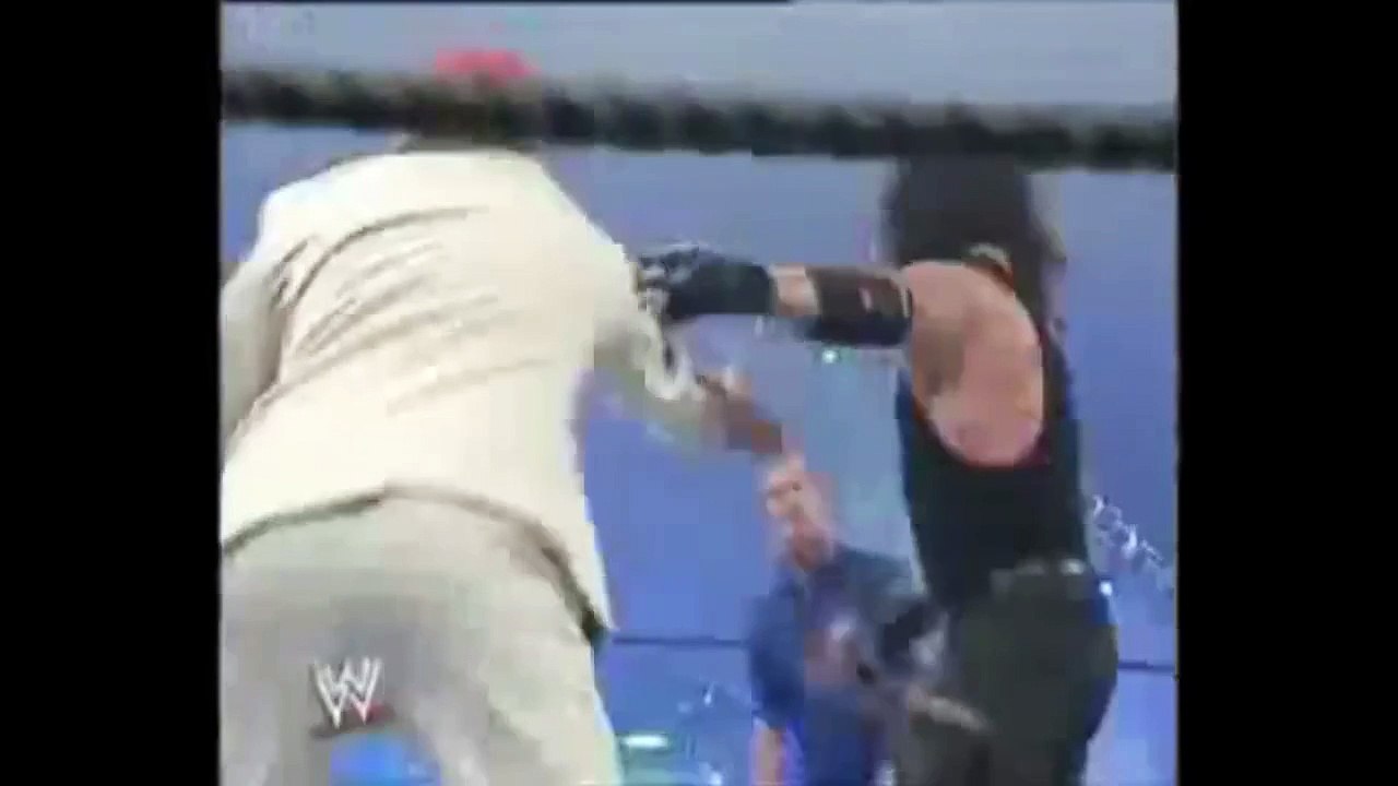Fan attacks Undertaker