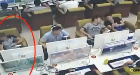 Un chinois vole un iPhone avec un aimant