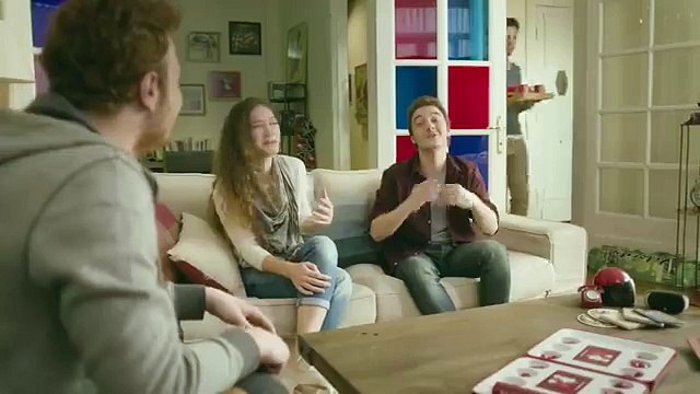 Nescafe 3ü1 Arada Sütlü Köpüklü Reklamı