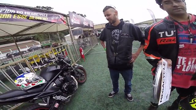 KLE621FULL-SUZUKI-BANDIT-1250-ARRASTA-PREMIO-