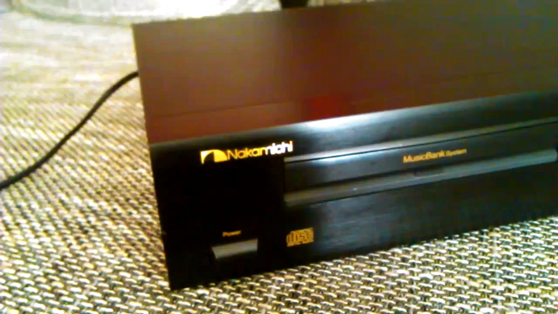 NAKAMICHI MB-8 CD CHANGER