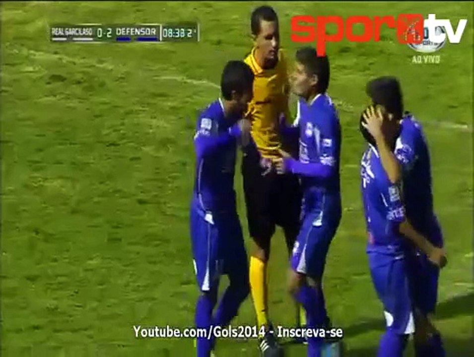 G.Saray'ın gözdesinden akıl dolu bir gol!