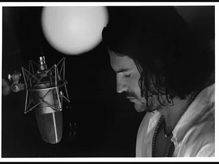 Solo - Ricardo Arjona