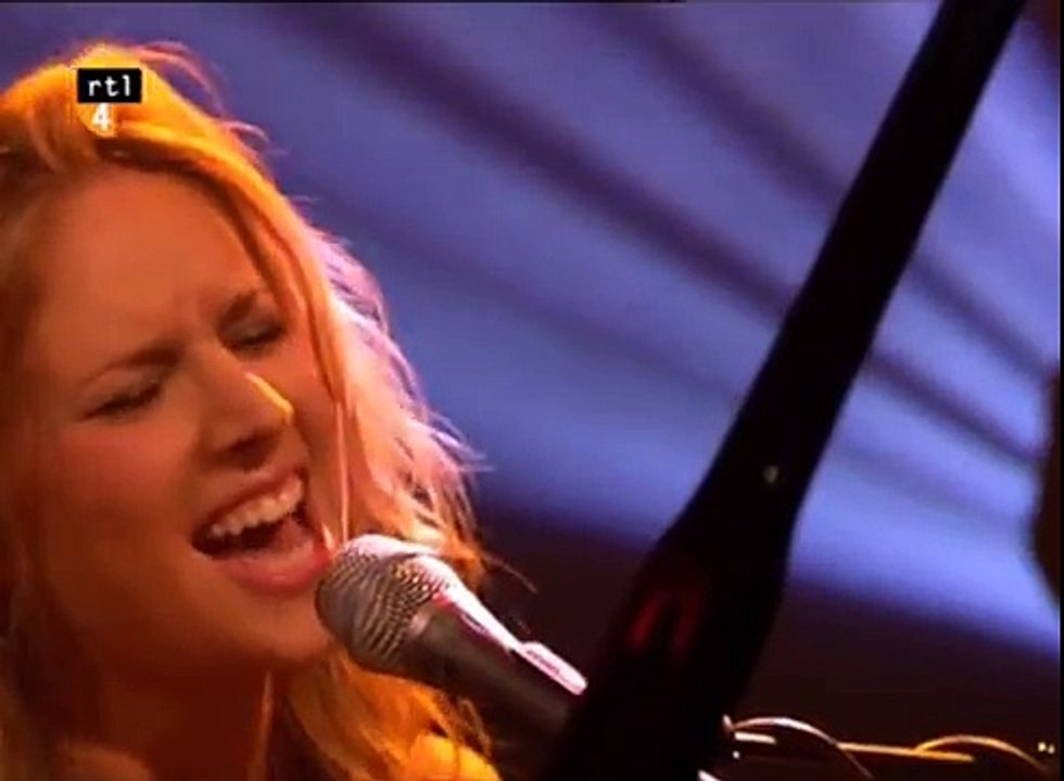 Lucie Silvas - What You're Made of (Live @ Barend & Van Dorp