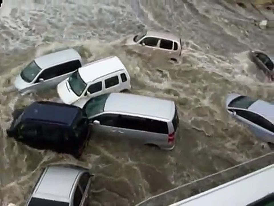 2011 Japan Tsunami: Ishinomaki [stabilized with Deshaker]
