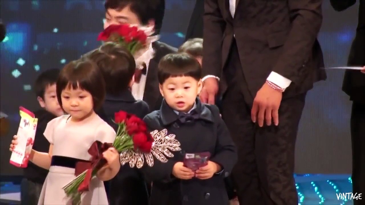 Song Brother's: Daehan Minguk Manse