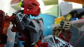 the bionicle racers: tahu vs lhikan