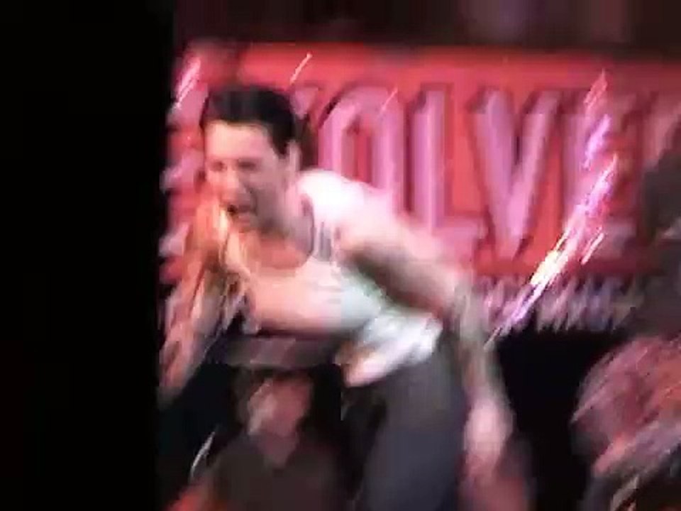 Walls of Jericho -All Hail The Dead