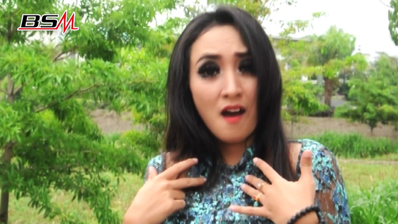 Rina Amelia - Diam Diam Saja (Official Music Video)