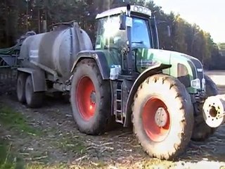 Fendt Favorit 926 beim Gülle fahren und ZT 303 beim Einscheiben