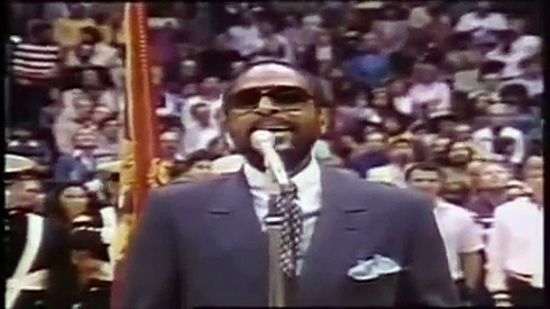 Marvin Gaye Sings the United States National Anthem at the 1983 NBA Allstar  Game - video Dailymotion