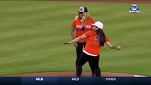 Salt-N-Pepa throw out first pitch at Miami Marlins game