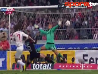 Stuttgart Harnik ile güldü! 2-1
