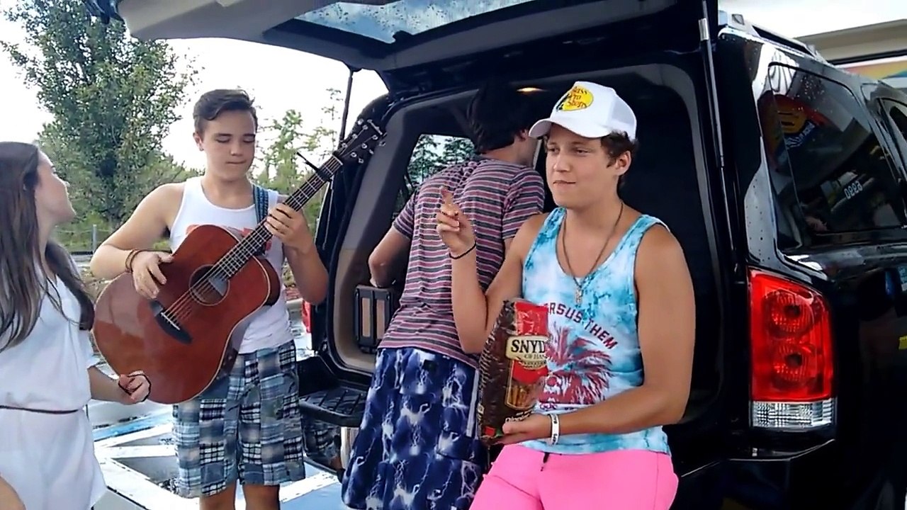 Vlog #1 Beach Trip Fail
