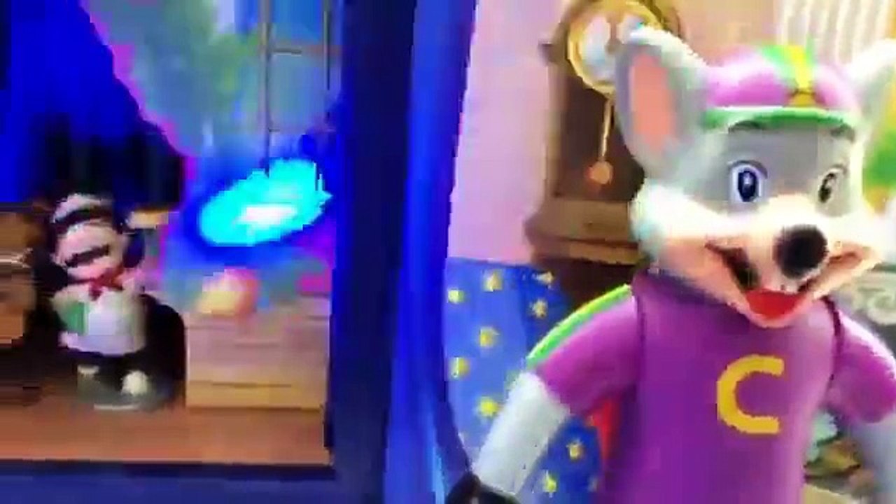 Chuck E Cheese April 2006 segment 3