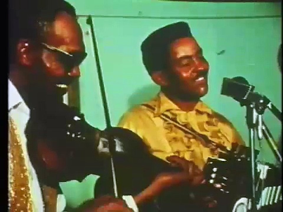 Dry Wood: {A Preview}