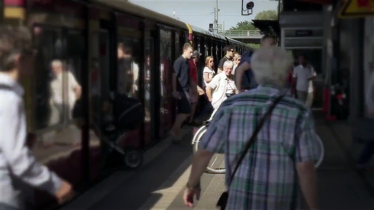 Canon Camcorder X Series Look & Magic Bullet Looks