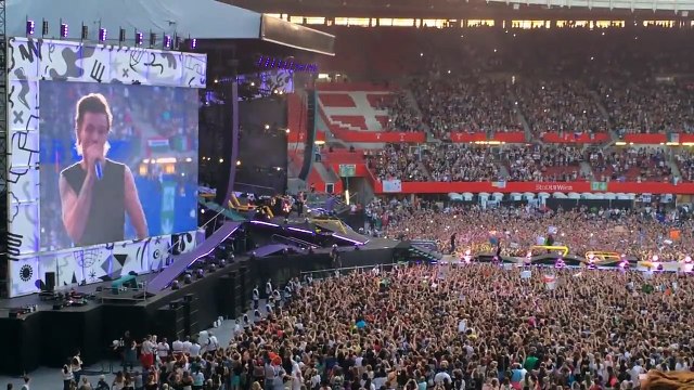 One Direction - Stockholm Syndrome, Vienna, 10.6.2015