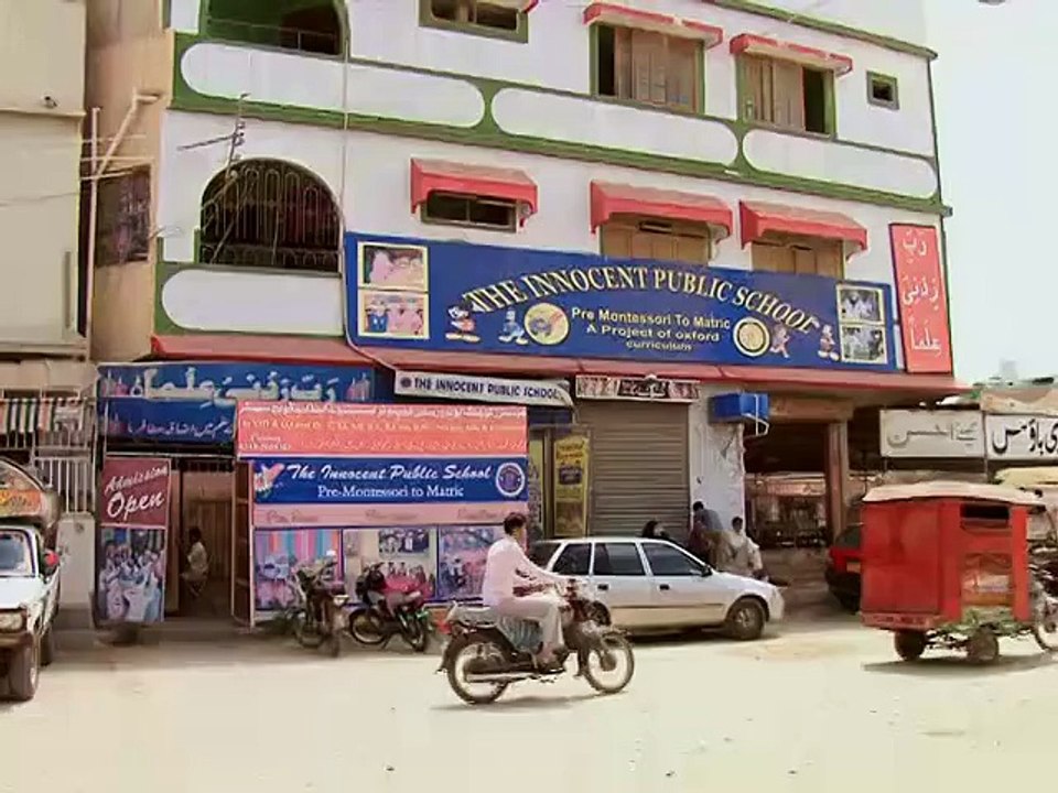 School girl attempts suicide in karachi -