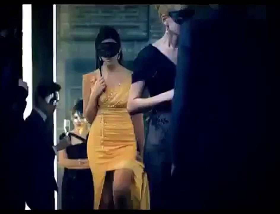 Funny Ads | QC ] Quảng Cáo vui -Quảng cáo Downy huyền bí