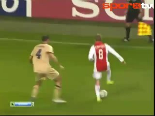 Müthiş pas, güzel gol! | Gregory Van Der Wiel